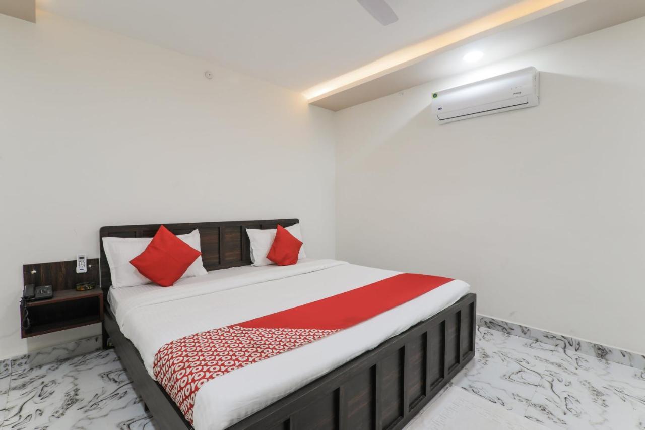 Hotel O Aastha Near Chaudhary Charan Singh International Airport Bijnaur Exterior foto
